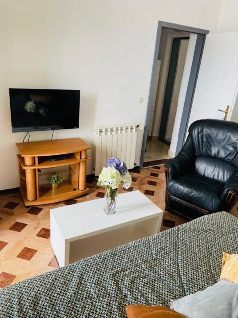Apartment Bora *